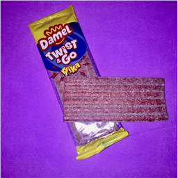 Мармелад TWIST&GO Палочки Клубника в сахаре 50гр 